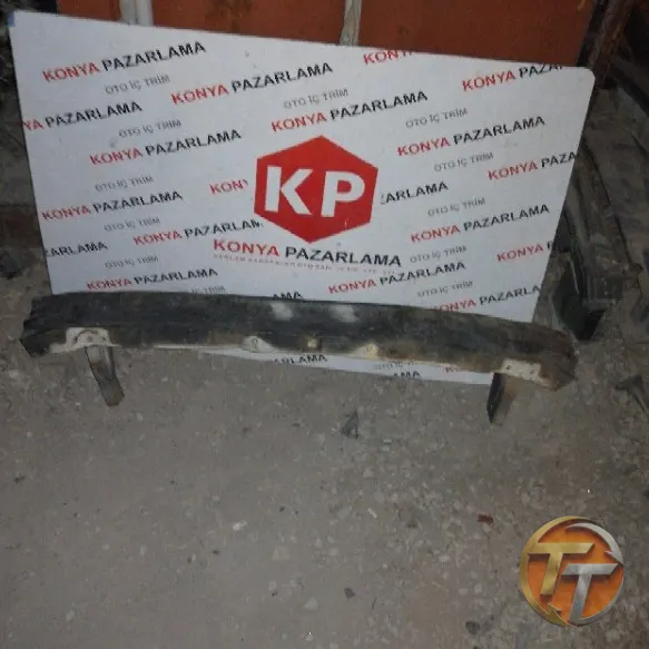 NİSSAN SUNNY tampon demiri Td-668