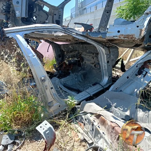 Nissan şase