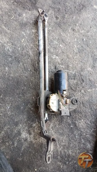 Fiat Albea cam silecek motoru.