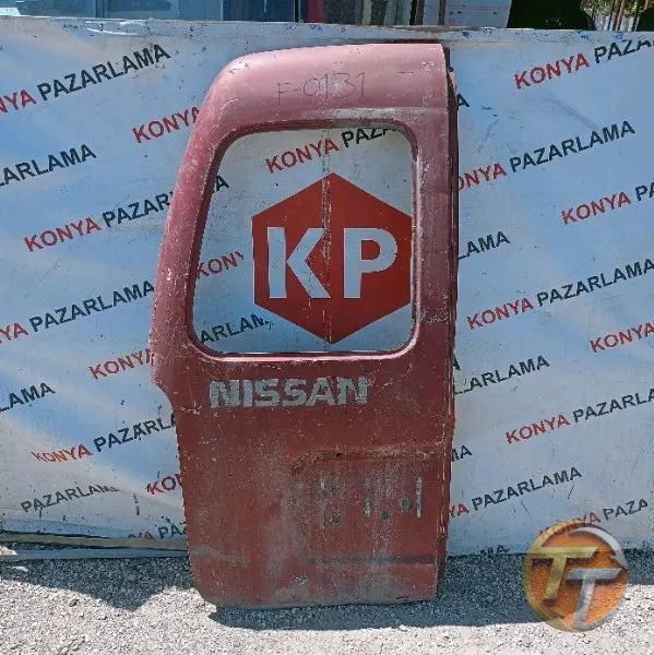 Nissan Vanette sol bagaj kapağı F-0131