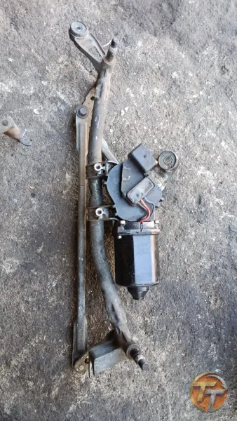 Fiat Fiorino ön cam silecek motoru