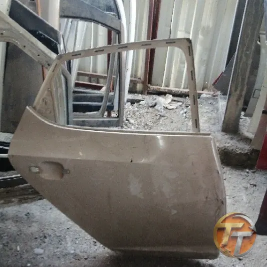 SEAT İBİZA sağ arka kapı Era-0050 Esan