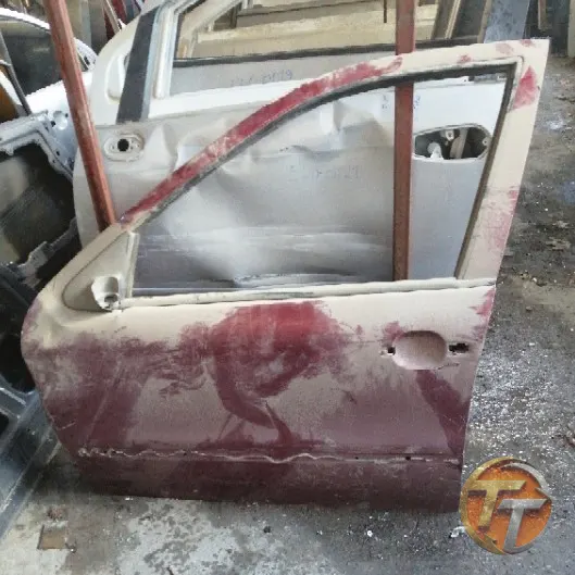 SEAT TOLEDO sol ön kapı Elö-0149 Esan