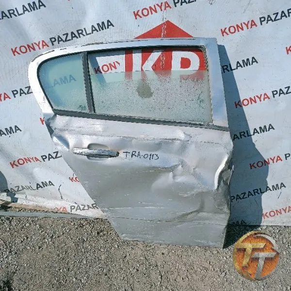 Opel Astra H HB sağ arka kapı Tra-0113