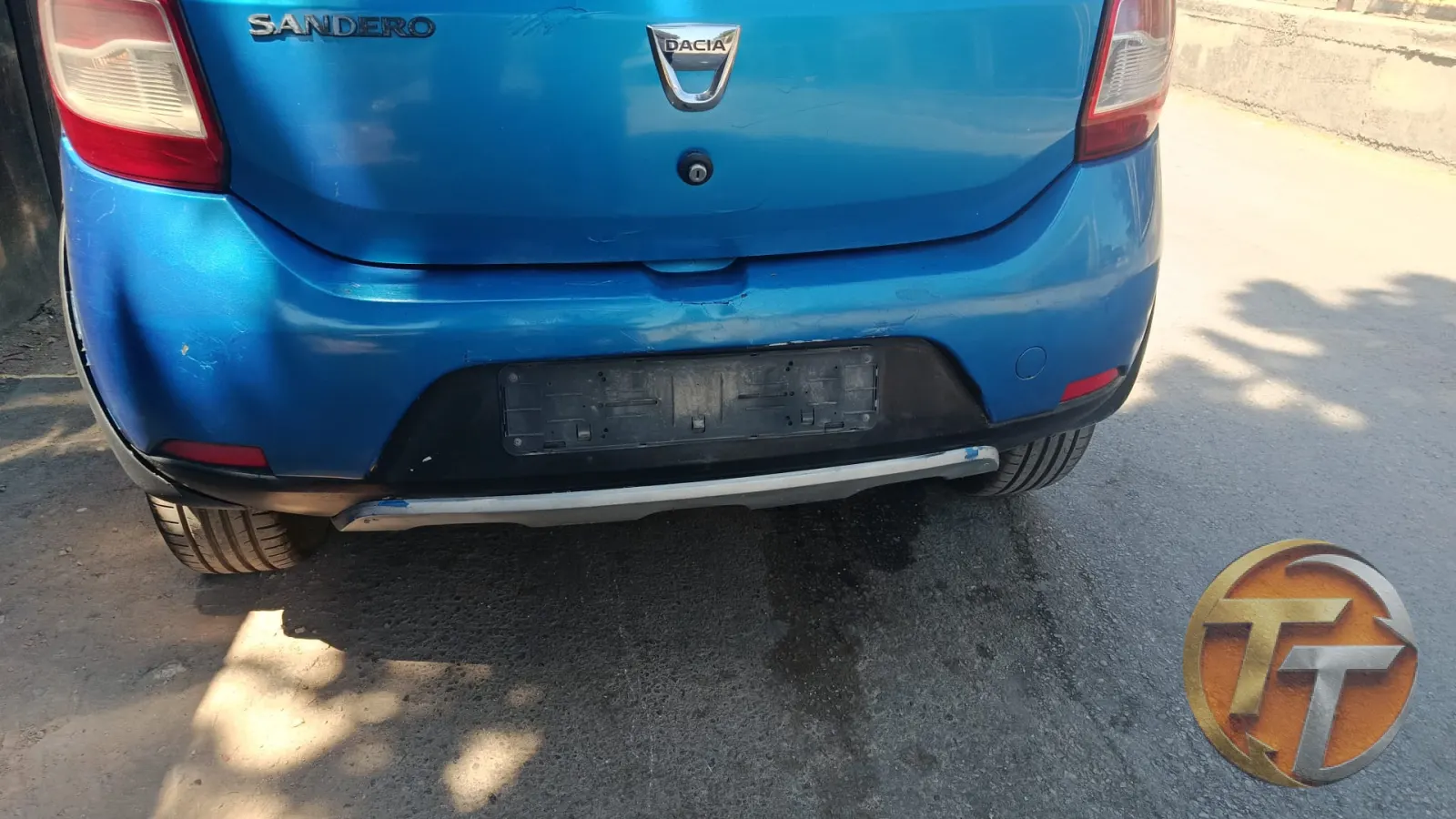 Dacia Sandero arka tampon