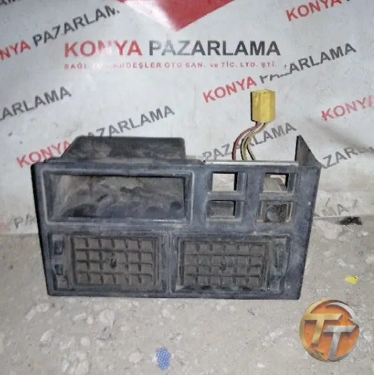 SKODA FAVORİT orta kalorifer ızgarası Kp-128