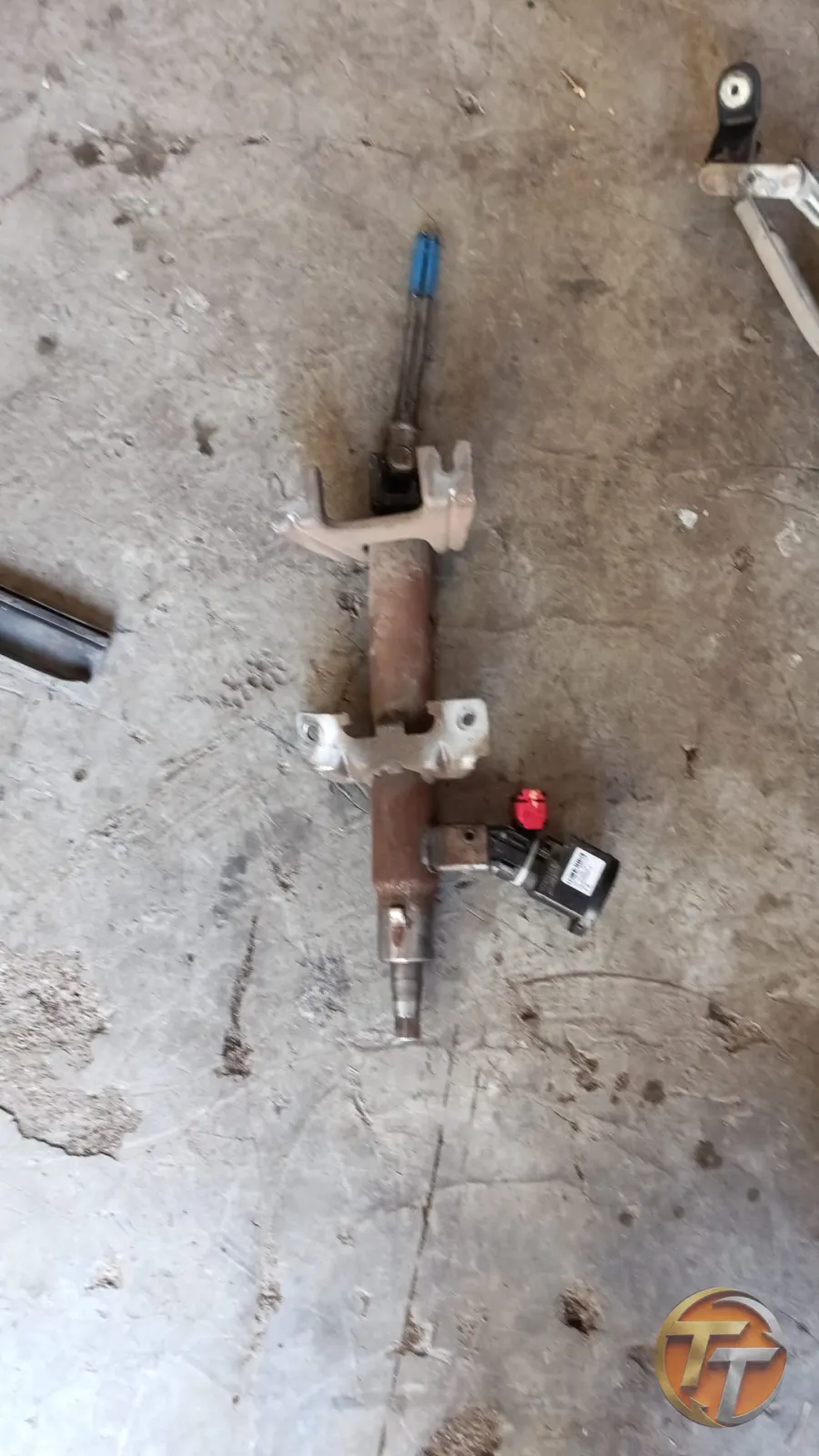 Dacia Sandero. Direksiyon kolonu