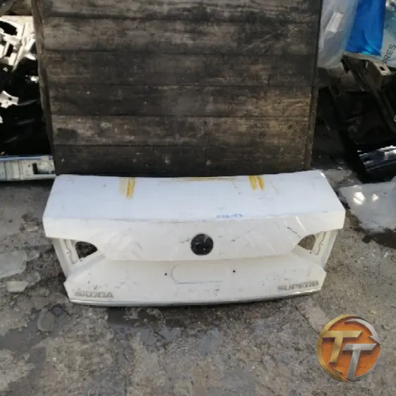 SKODA Suberb bagaj kapağı Ebk-117 Esan