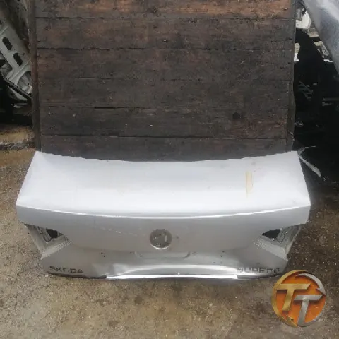 SKODA Suberb bagaj kapağı Ebk-173 Esan