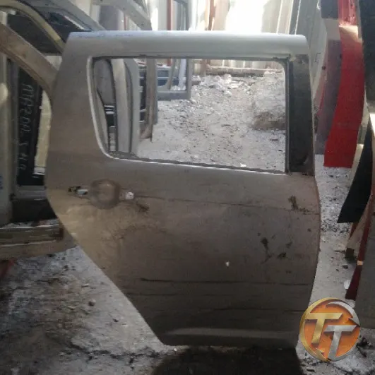 Suzuki Swift sağ arka kapı Era-0038 Esan