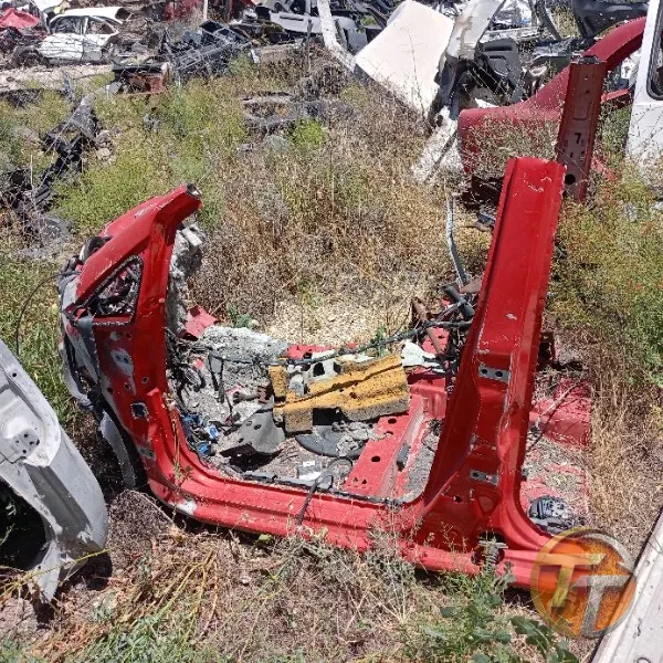 Opel corsa d çeyrek şase