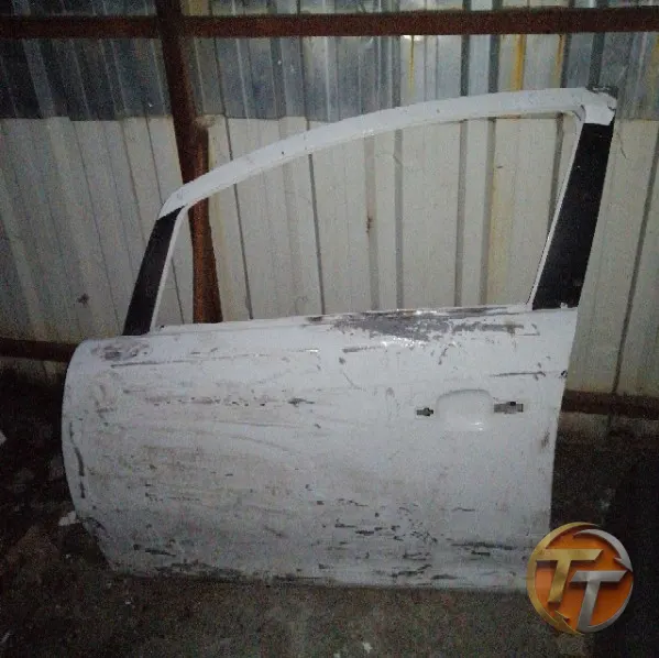 OPEL CORSA D sol ön kapı Elö-0042 Esan
