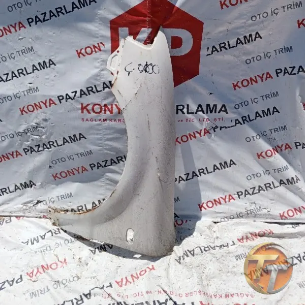 TOYOTA COROLLA SOL ÇAMURLUK Ç-0100