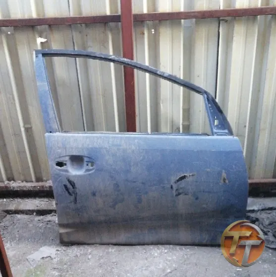 TOYOTA Prius sağ ön kapı Erö-0006 Esan