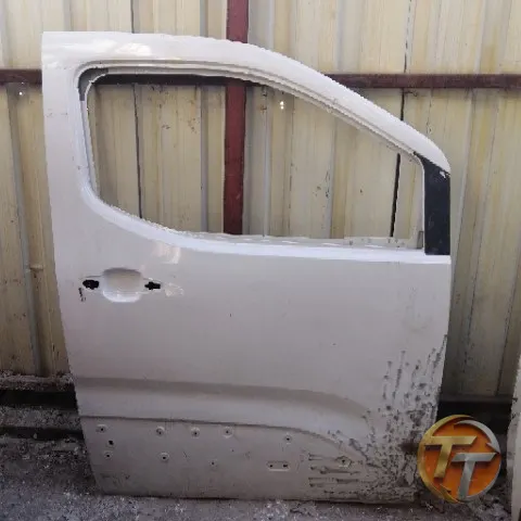 TOYOTA Proace City sağ ön kapı Erö-0043 Esan
