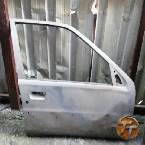 PEUGEOT 106 sağ ön kapı Erö-0109 Esan