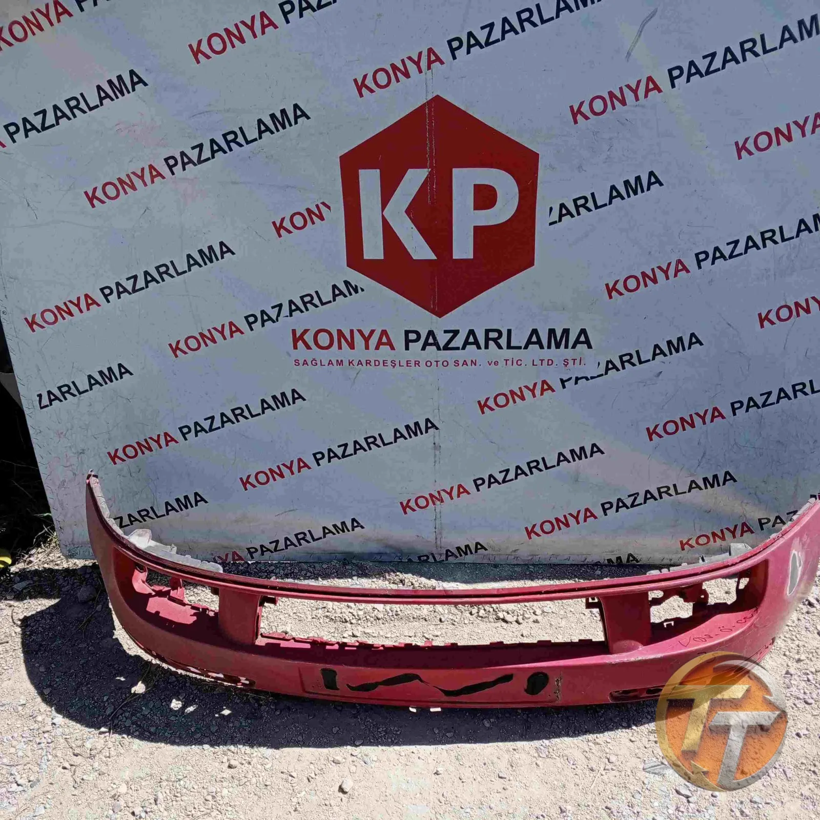 VOLKSWAGEN GOLF 4 ÖN TAMPON VOS-Ö-