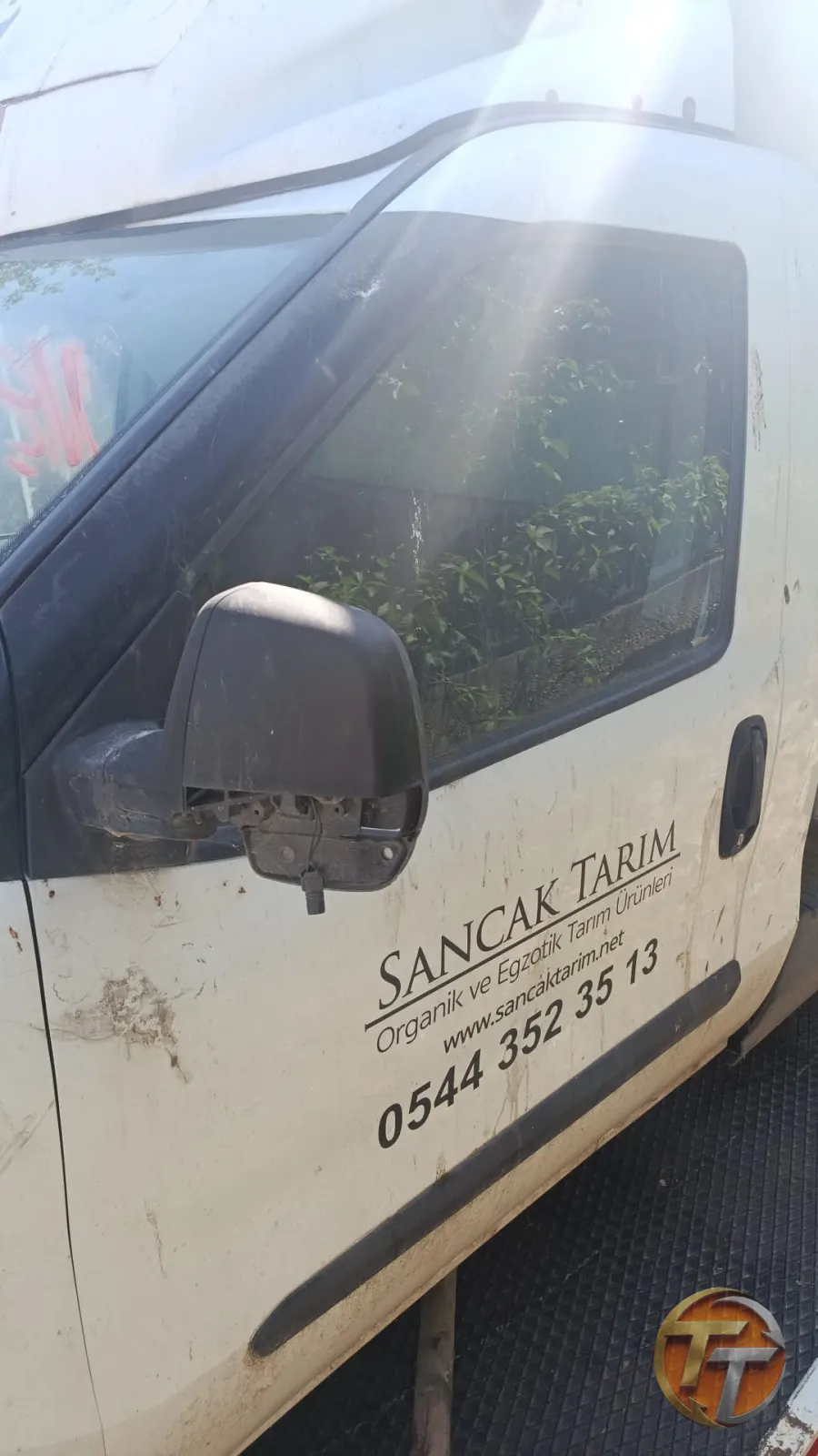 Fiat Doblo sol ön kapı