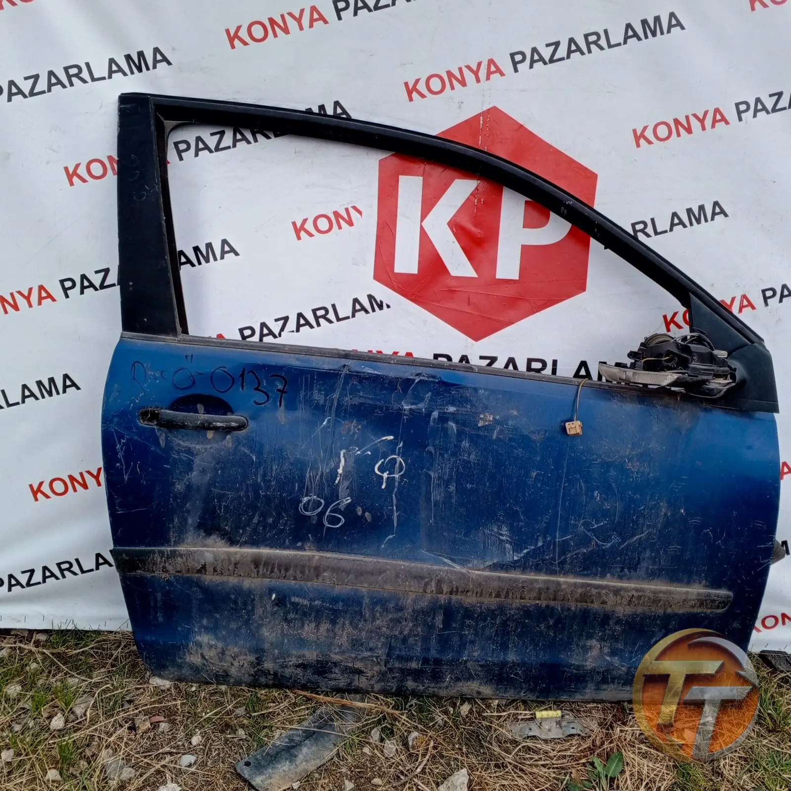 VOLKSWAGEN GOLF 5 SAĞ ÖN KAPI R-Ö-0137