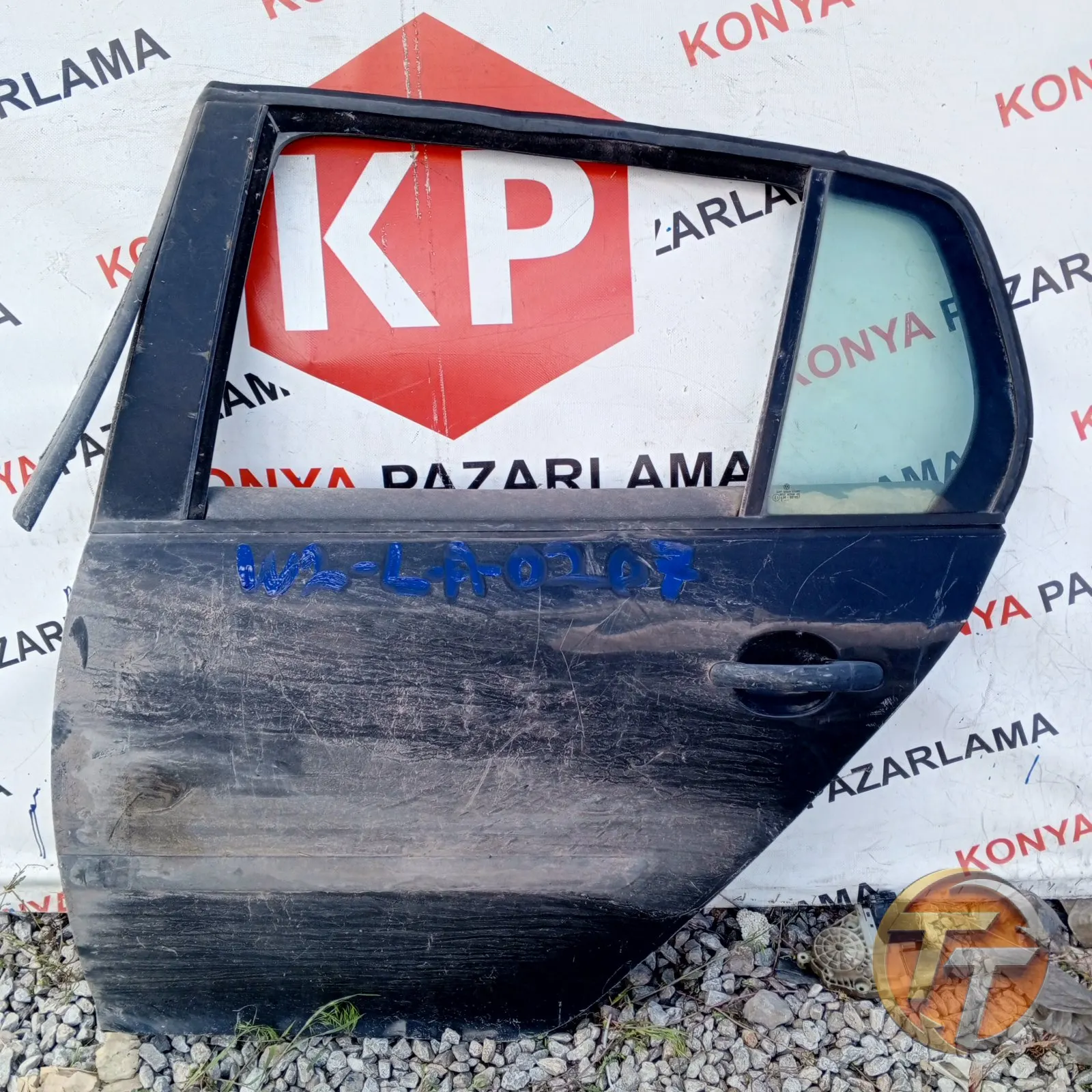VOLKSWAGEN GOLF 5 SOL ARKA KAPI W2-L-A-0207