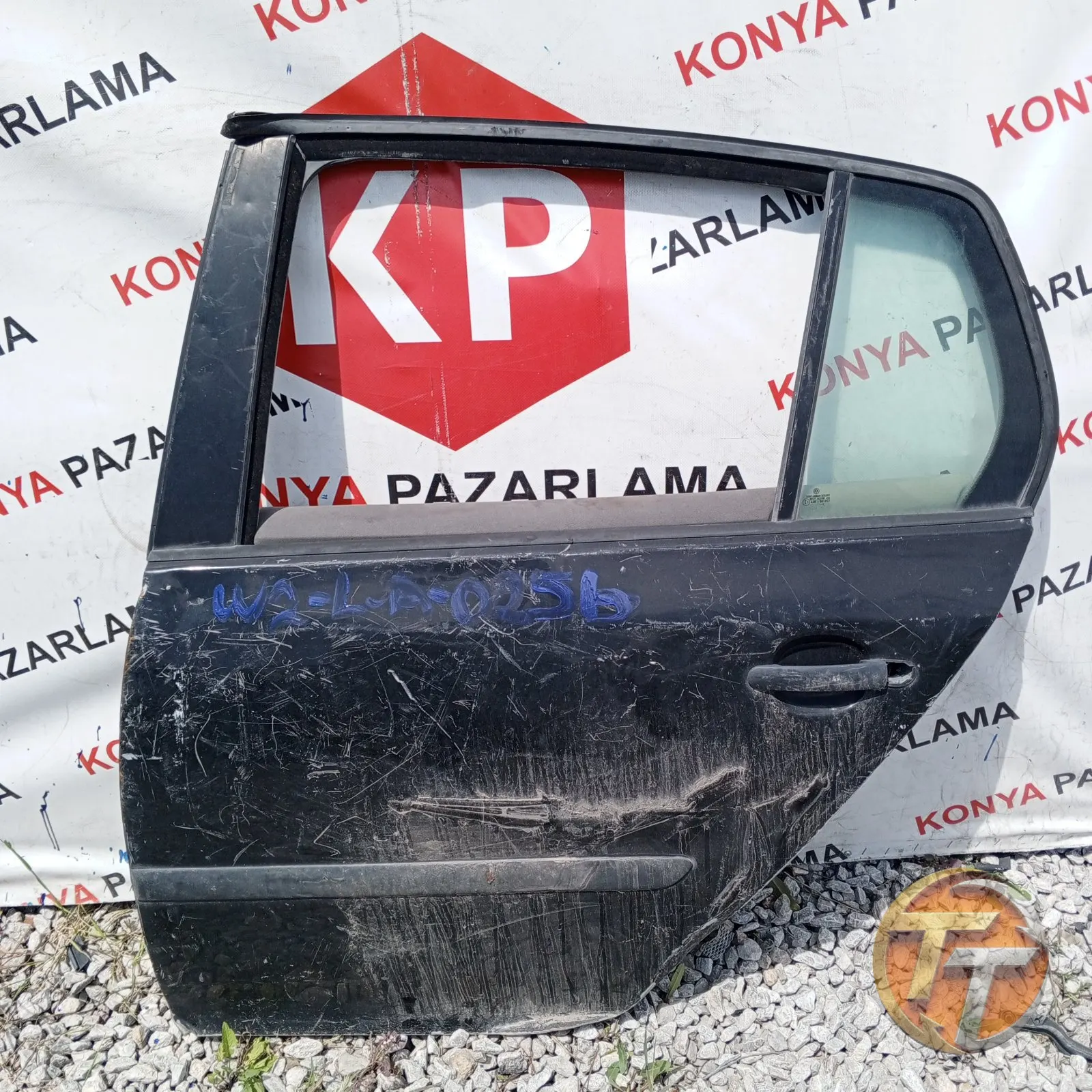 VOLKSWAGEN GOLF 5 SOL ARKA KAPI W2-L-A-0256