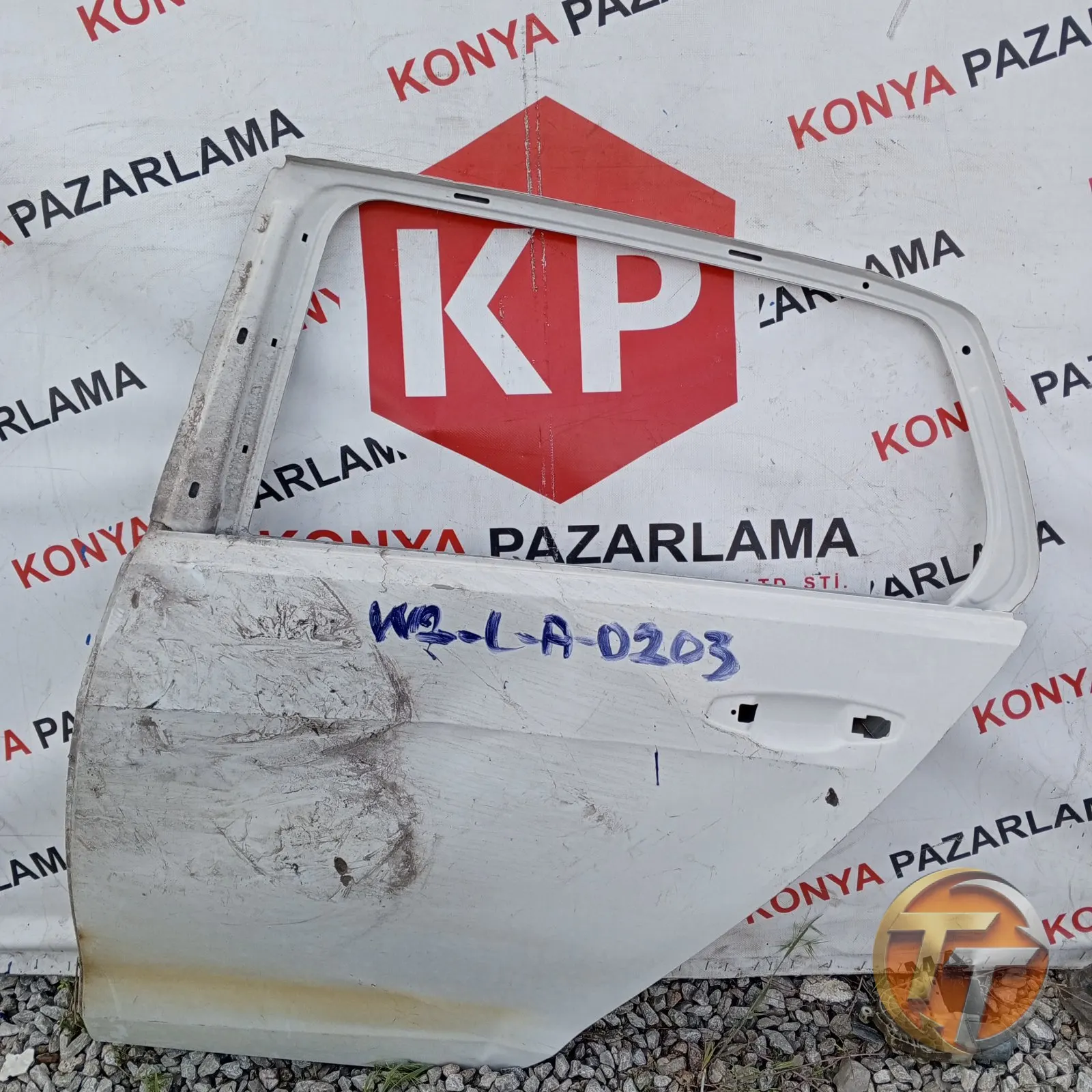 VOLKSWAGEN GOLF 7 SOL ARKA KAPI W2L-A-0203