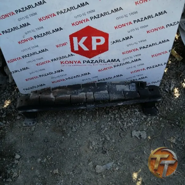 VOLKSWAGEN Jetta ön tampon demiri Td-221
