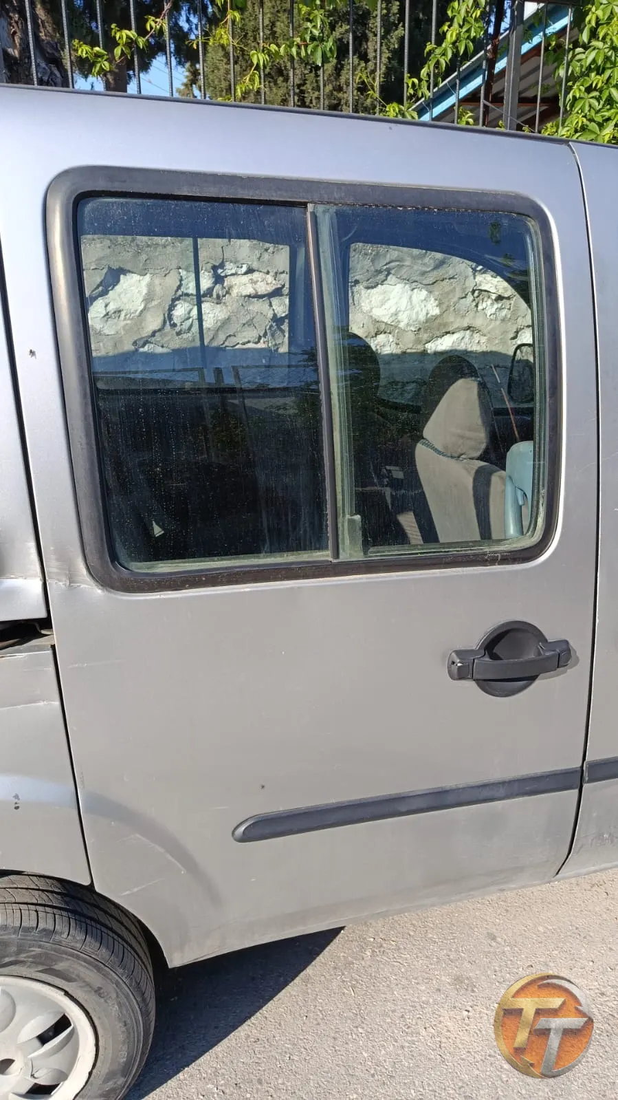 Fiat Doblo sağ Sürgü kapı
