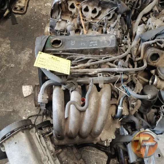 VOLKSWAGEN PASSAT 1.6 benzin Mtr-094