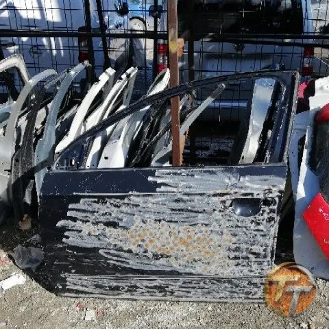 VOLKSWAGEN PASSAT B6 sol ön kapı Elö-0180 Esan