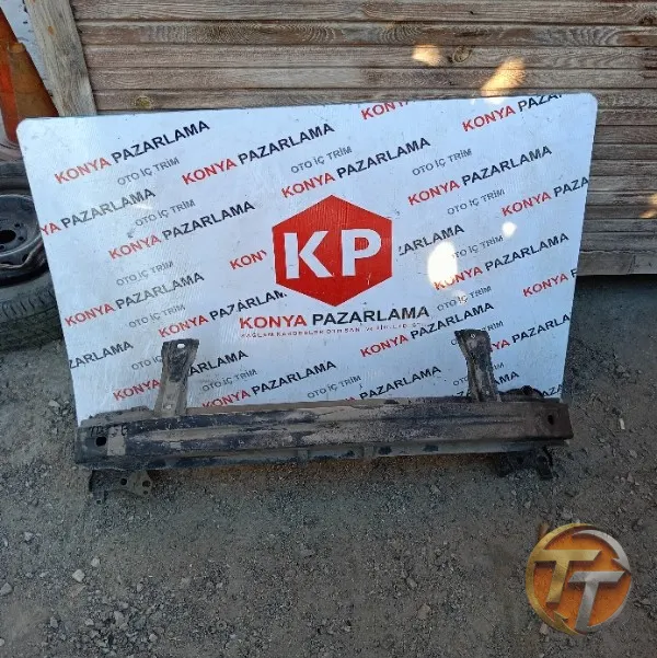 Volkswagen Passat tampon demiri Td-156
