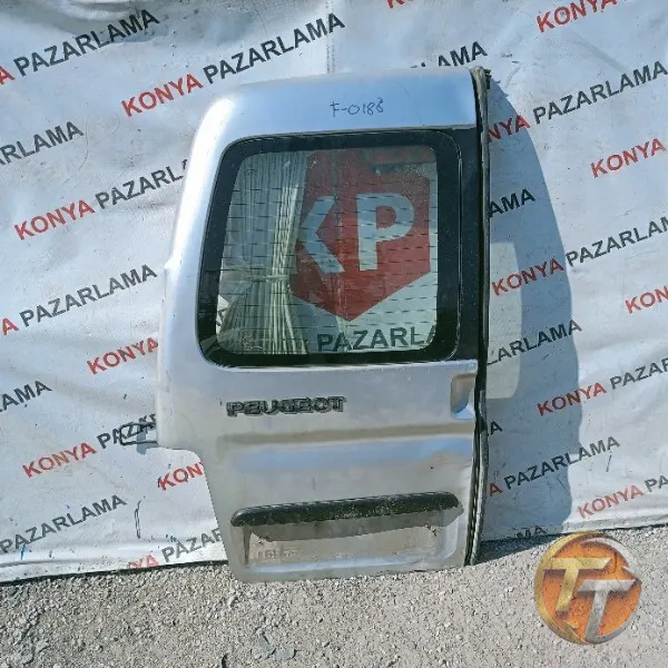 Peugeot partner sol bagaj kapağı F-0188