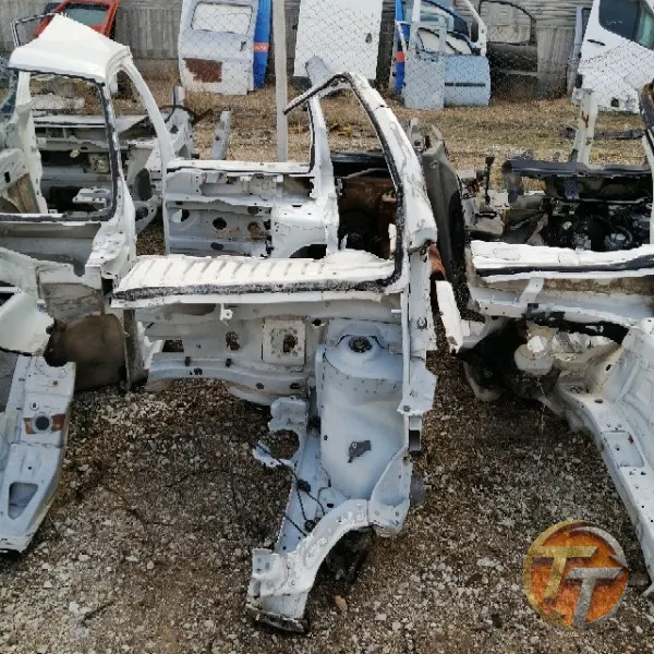 PEUGEOT PARTNER sol ön çeyrek şase Çel-242