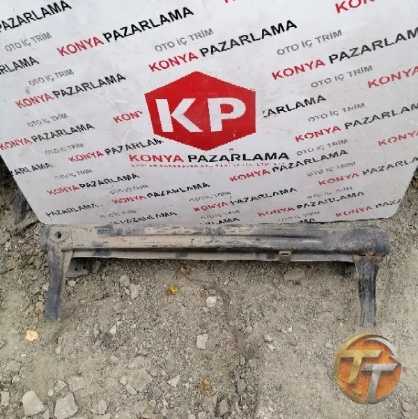 VOLKSWAGEN POLO ön tampon demiri Td-414