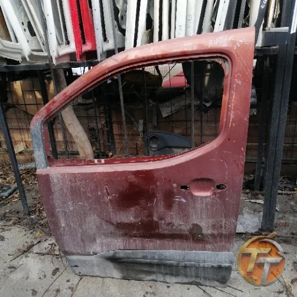 PEUGEOT Rifter sol ön kapı Ef-150 Esan