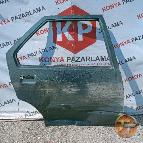 Renault 19 sağ ön kapı Tra-0045