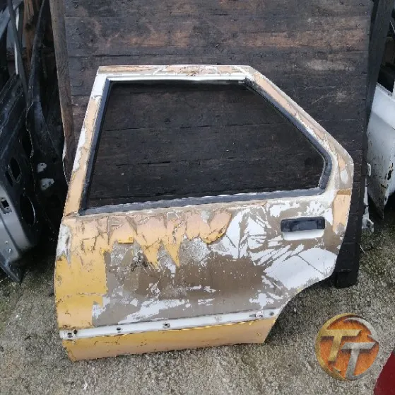 RENAULT 19 sol arka kapı Ela-0188 Esan