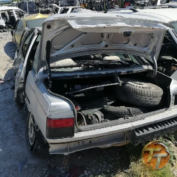RENAULT 21