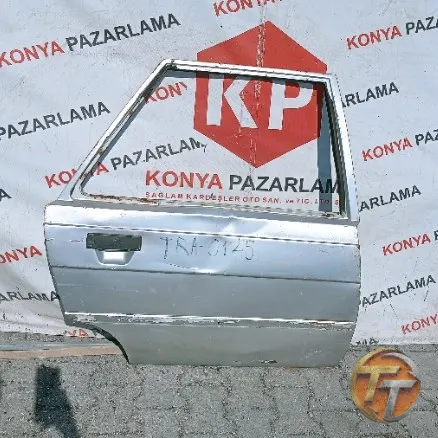 Renault 9 sağ arka kapı Tra-0125