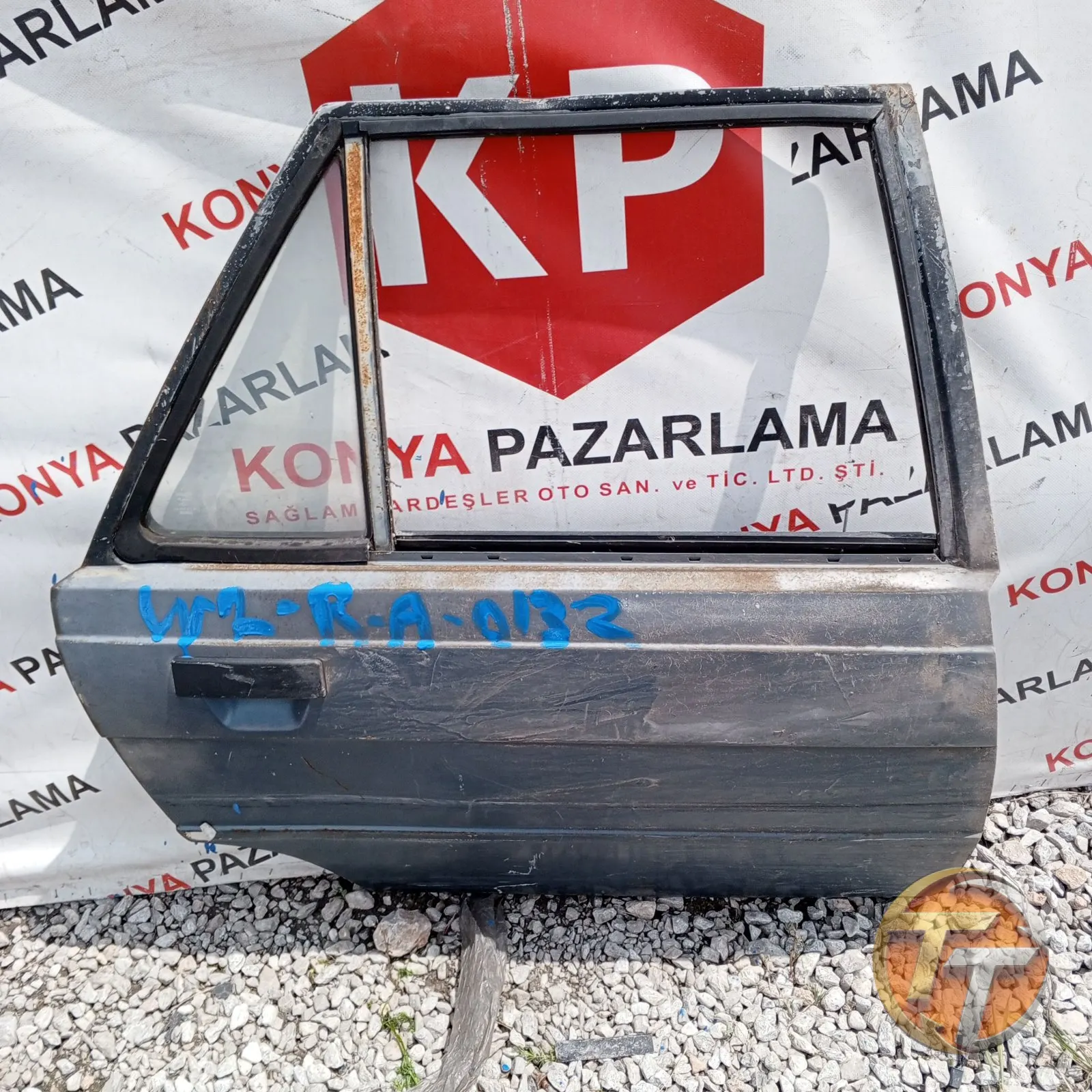 RENAULT BRODWAY SAĞ ARKA KAPI R-A-0132 W2
