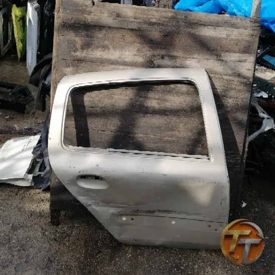 RENAULT CLİO 2 sağ arka kapı Era-0156 Esan