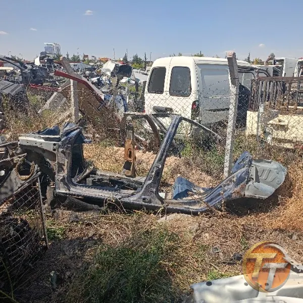 Renault Clio 2 sol şase