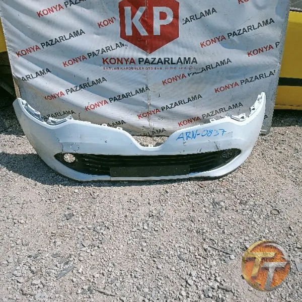 Renault Clio 4 ön tampon Arn-0837