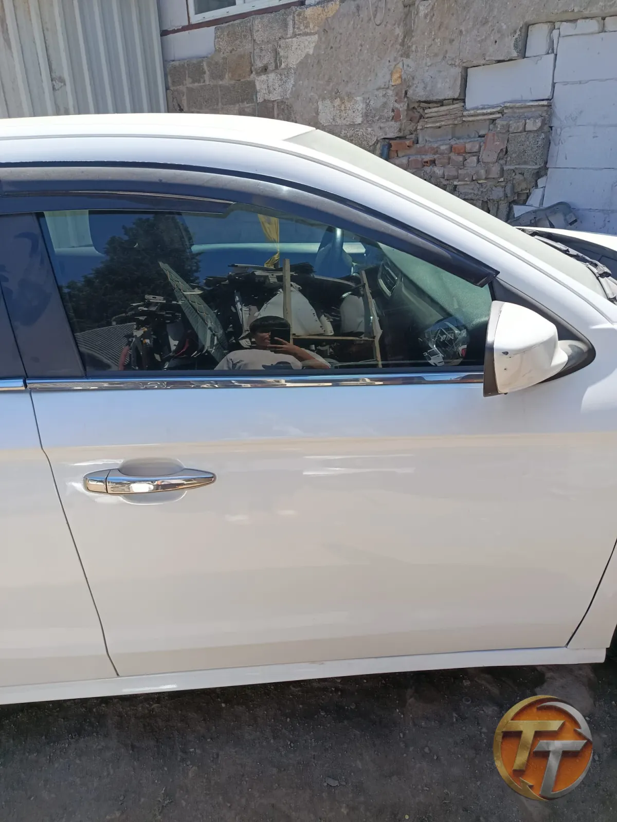 Citroen Eliza sağ ön kapı