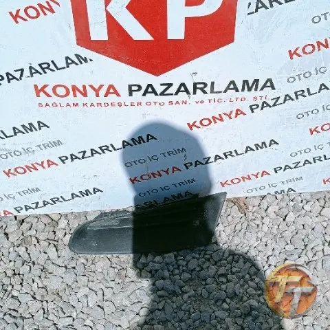 Renault Clio sağ ön panjur ızgara P-1037