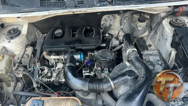 Pejo partner 1.9 düz motor şanzuman.