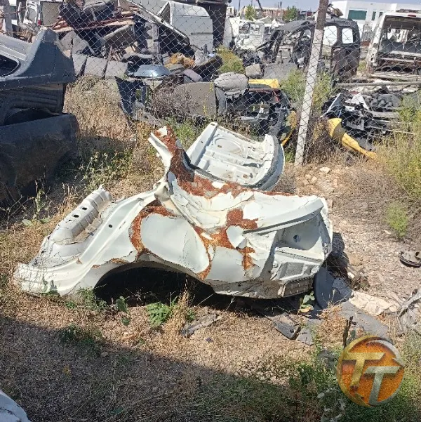 Renault Fluence çeyrek şase
