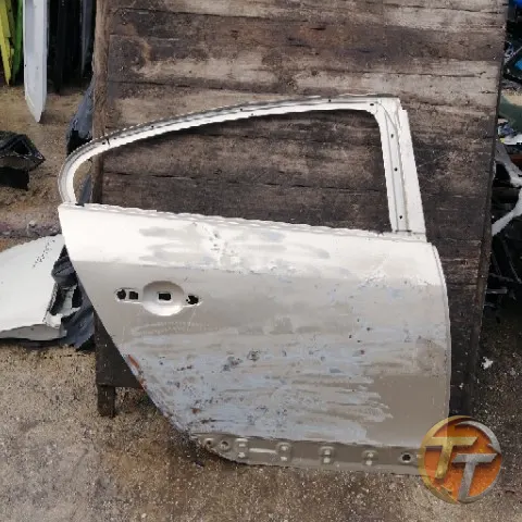 RENAULT FLUENCE sağ arka kapı Era-0169 Esan