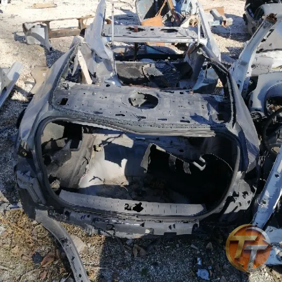 RENAULT Latitude arka şase Çel-023