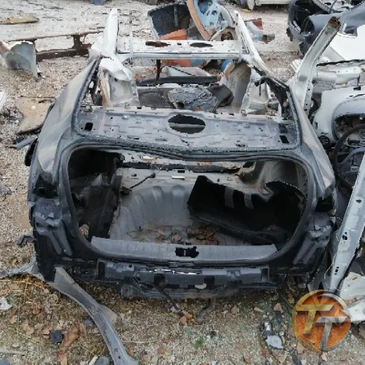 RENAULT Latitude arka şase Çl-023